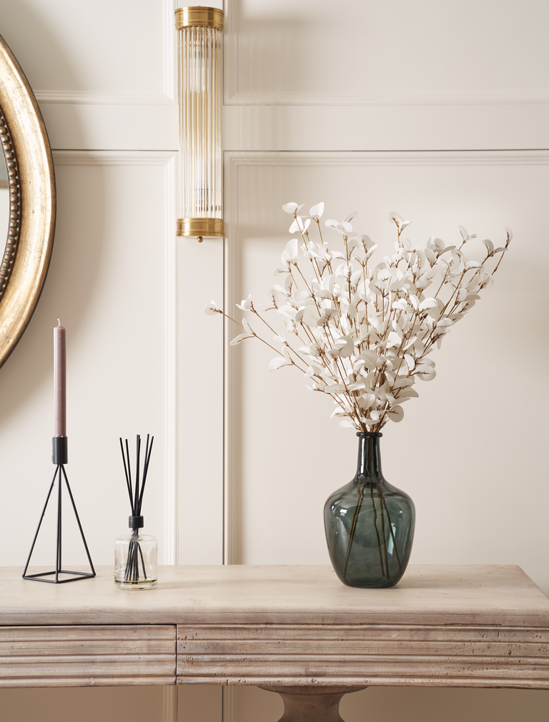 Faux Eucalyptus - White (5 Stems)